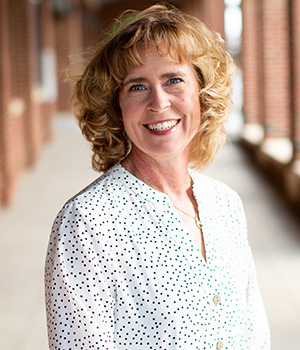 nicole-simpson nicole simpson, client manager, invoice factoring